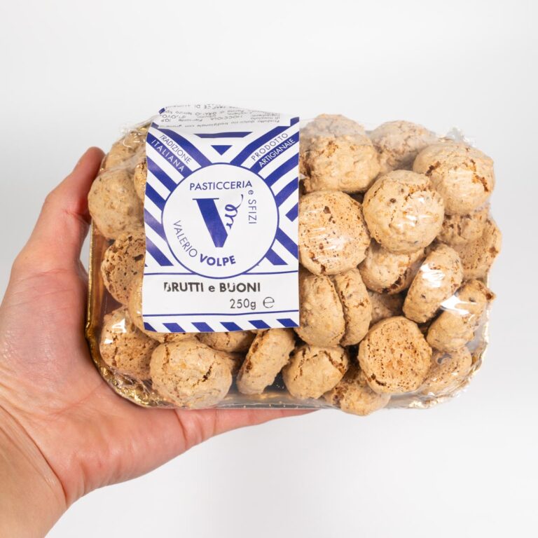 Brutti e Buoni prodotti artigianalmente con Nocciola Piemonte IGP da Valerio Volpe Pasticceria e Sfizi